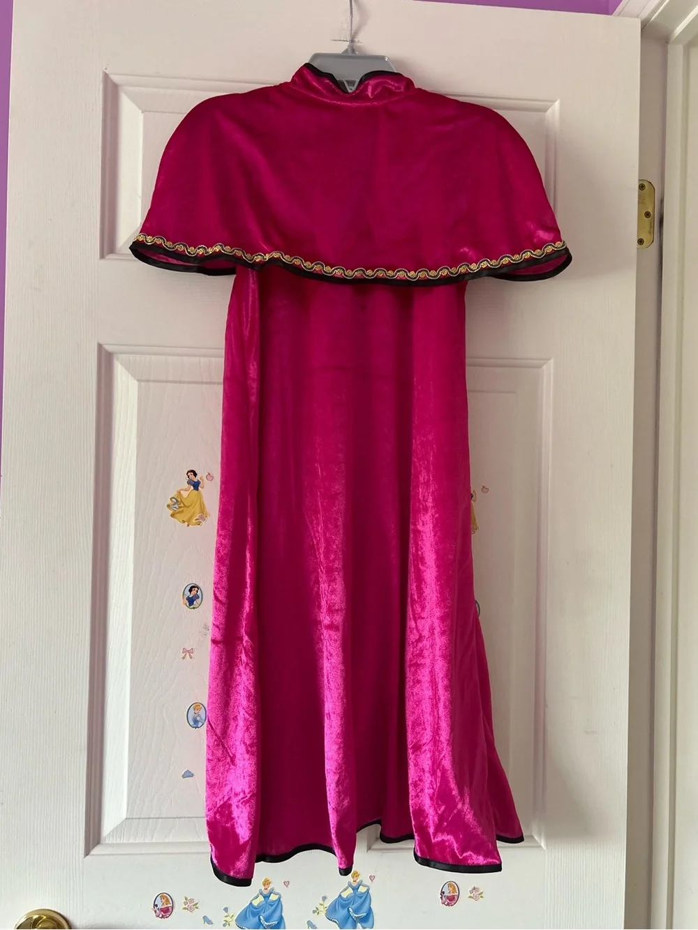 Little adventures alpine princess cloak size L/XL 5-9 years pink Anna inspired